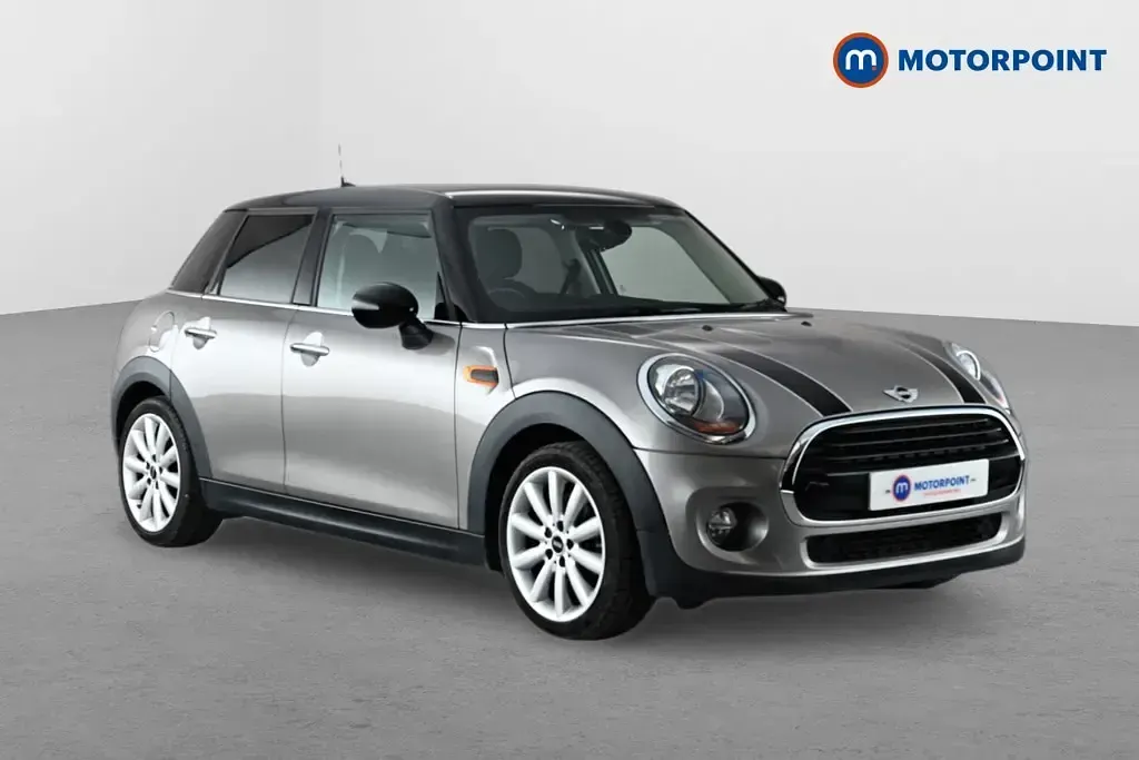 Used Mini Cooper Hatch 136 HP (100 kW) 2017 Hatchback