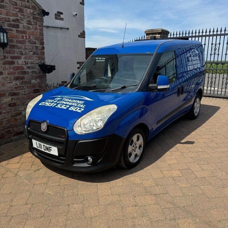 Blue Used 2010 Fiat Doblò MPV | £3,495 - Image 1/4