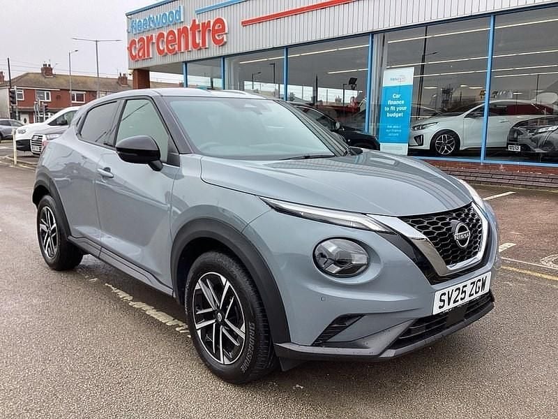 Used Nissan Juke N-Connecta 114 HP (83 kW) 2025 Grey SUV