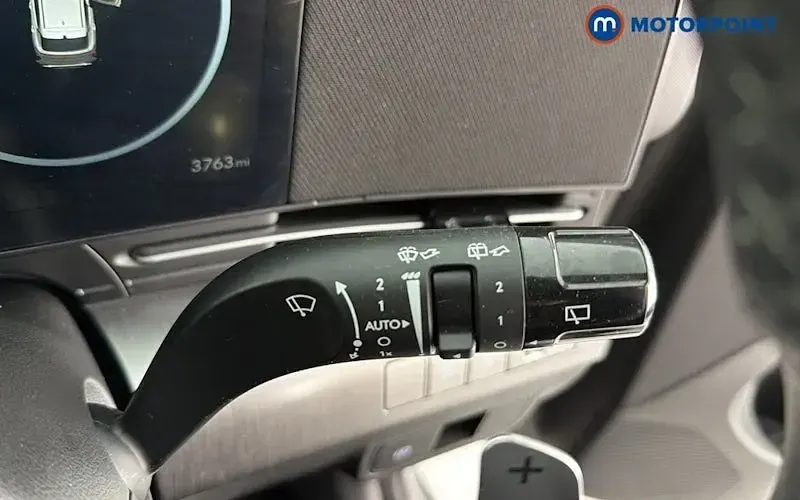 Used Hyundai Kona Advanced 129 HP (94 kW) 2025 Grey SUV