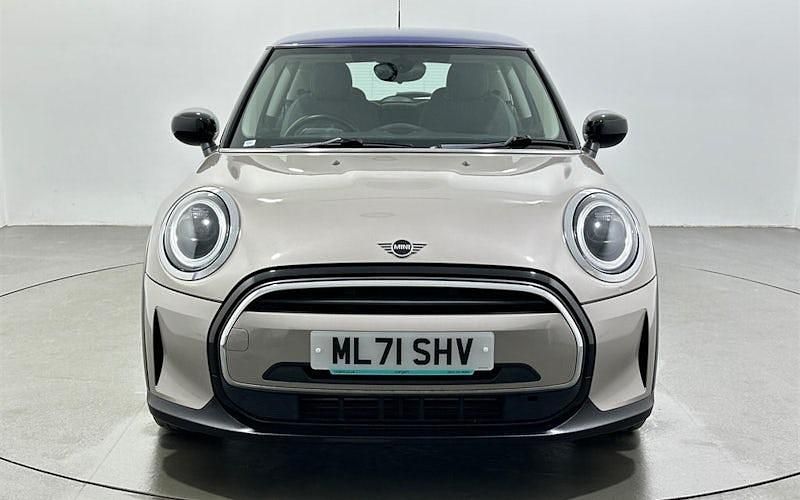 Used Mini Cooper Classic 136 HP (100 kW) 2022 Grey Hatchback