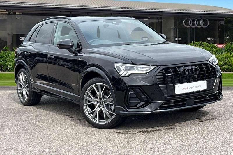Black Used 2025 Audi Q3 Advanced SUV | £39,990 (Good price) - Image 1/4