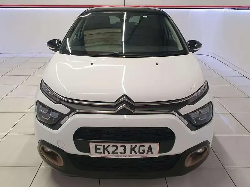 Used Citroën C3 PureTech 2023 White Hatchback