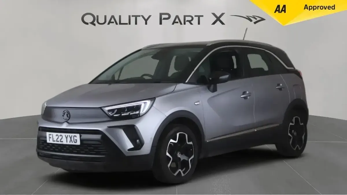 Usado Vauxhall Crossland Ultimate 120 HP (88 kW) 2022 Cinzento SUV