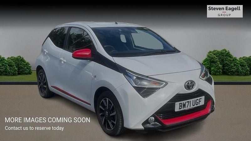 White Used 2021 Toyota Aygo Trend Hatchback | £10,868 (A bit pricey) - Image 1/4