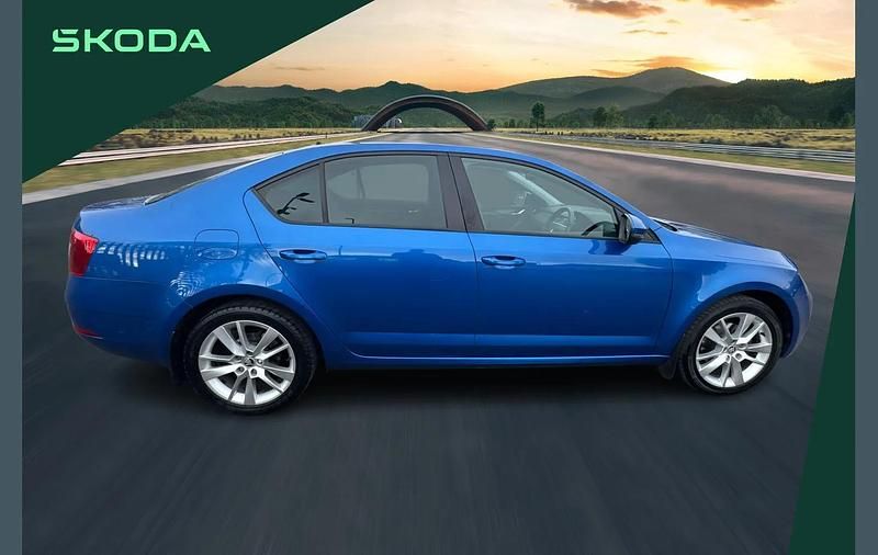 Used Skoda Octavia SE L 147 HP (108 kW) 2019 Blue Hatchback