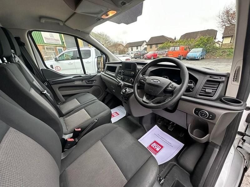 Used Ford Transit Custom S 2022 White Van