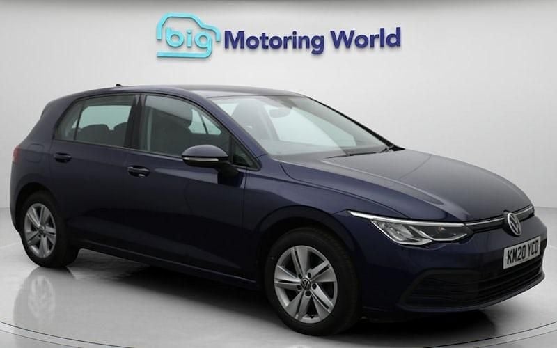 Used 2024 VW Golf VIII Life Hatchback | £12,700 (Good price) - Image 1/4