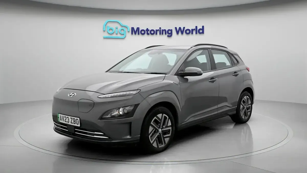 Used Hyundai Kona SE 100 kW (136 HP) 2023 Grey SUV