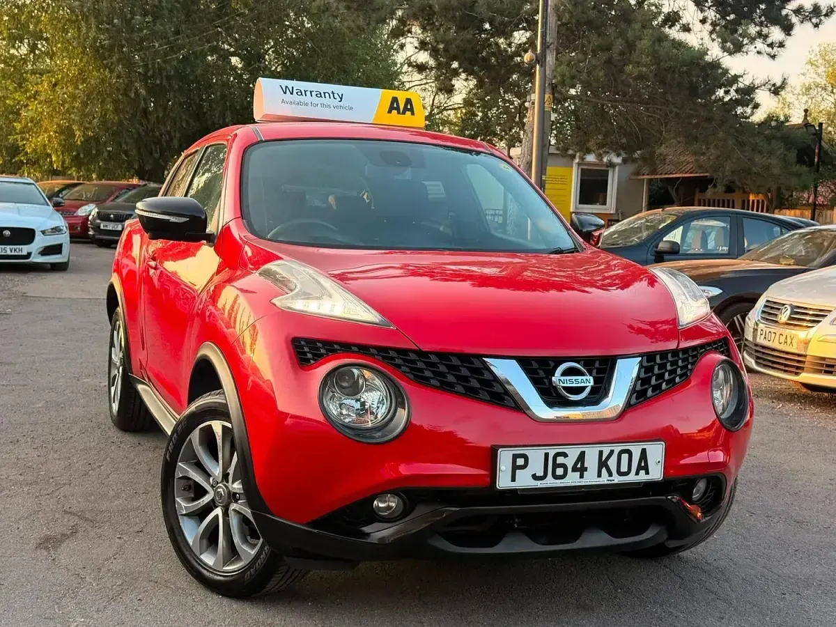 Used Nissan Juke Tekna 117 HP (86 kW) 2014 Red SUV