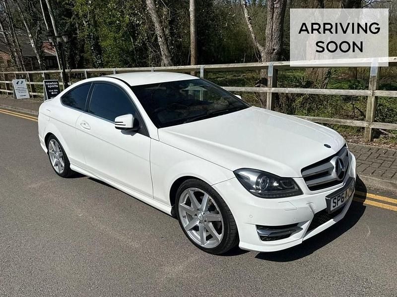 Used Mercedes C220 Sport Edition 2014 White Coupe