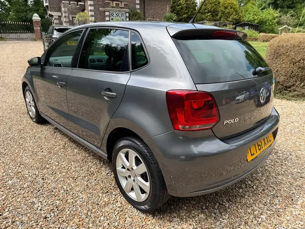 Used VW Polo Match 60 HP (44 kW) 2011 Grey Hatchback