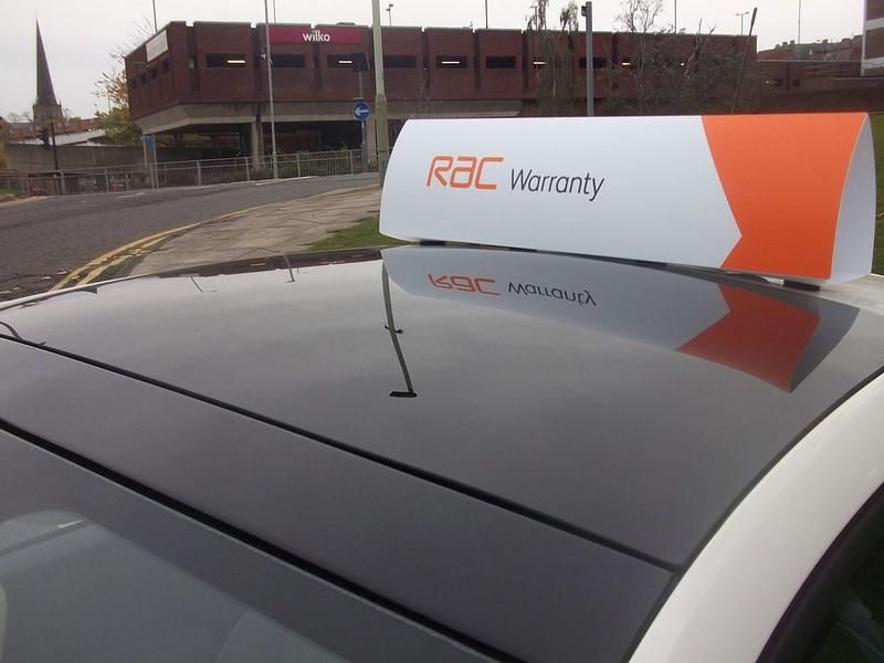 Used Fiat 500 Lounge 99 HP (72 kW) 2008 White Hatchback