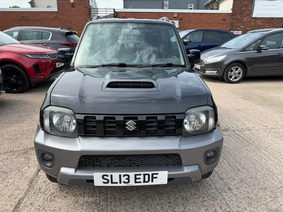 Used Suzuki Jimny SZ4 85 HP (62 kW) 2013 Black SUV