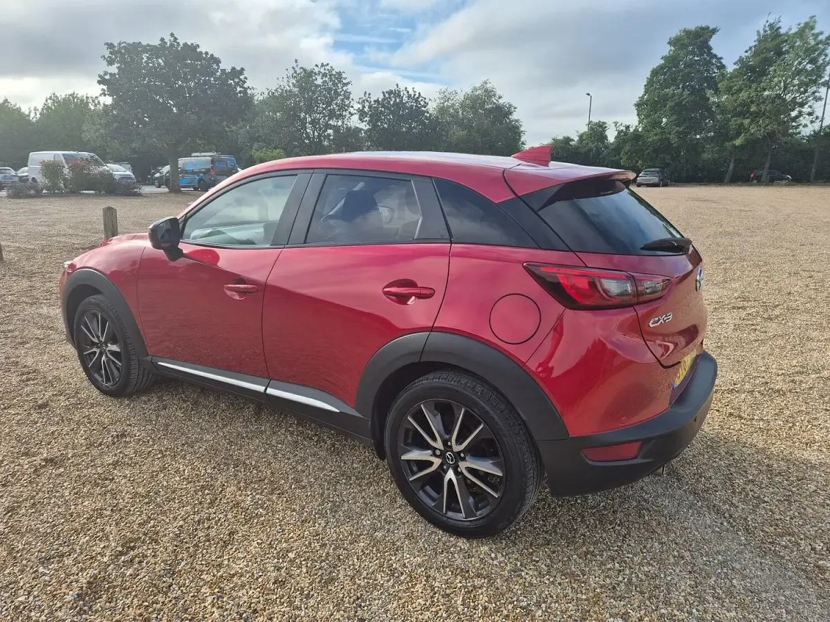 Used Mazda CX-3 Inclusive 150 HP (110 kW) 2018 Red SUV