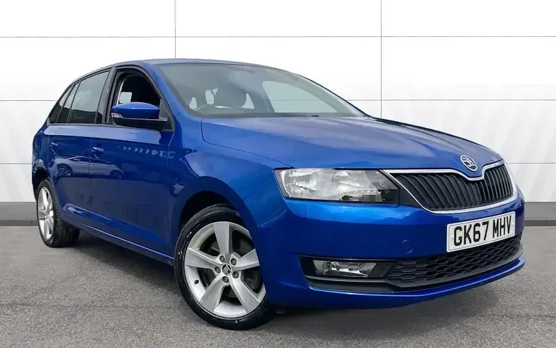 Used Skoda Rapid SE 110 HP (80 kW) 2017 Hatchback