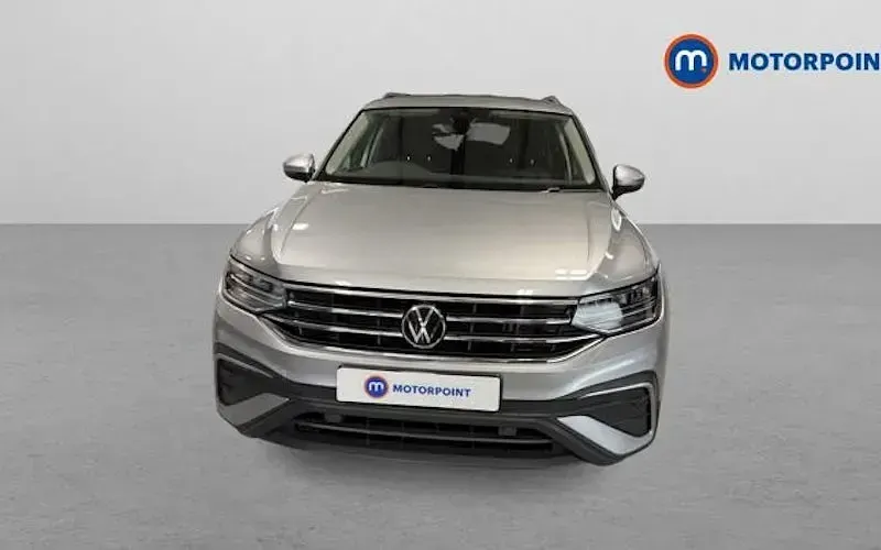 Usado VW Tiguan Allspace Life 150 HP (110 kW) 2024 SUV