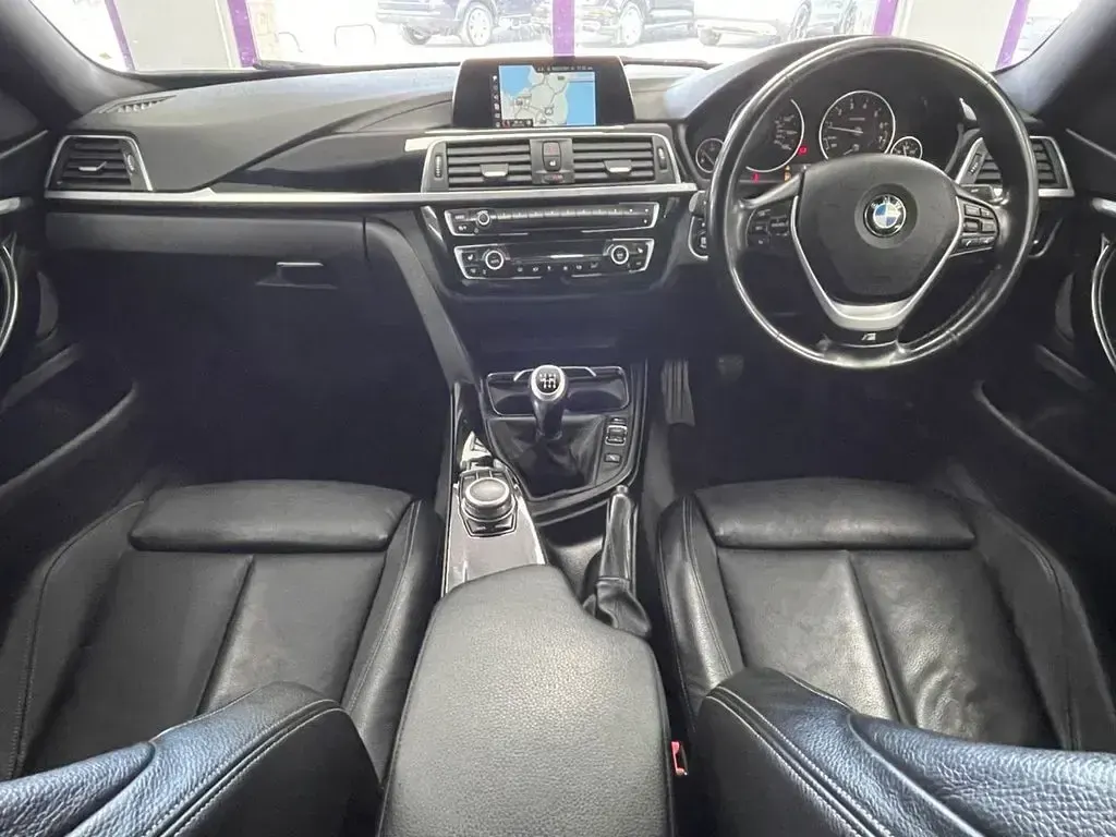 Begagnad BMW 420 Sport Line 184 HK (135 kW) 2019 Vit Sportkupé