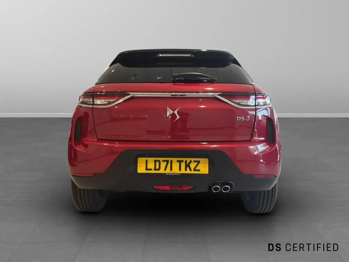 Used DS Automobiles DS3 Crossback Prestige 129 HP (94 kW) 2021 Red SUV