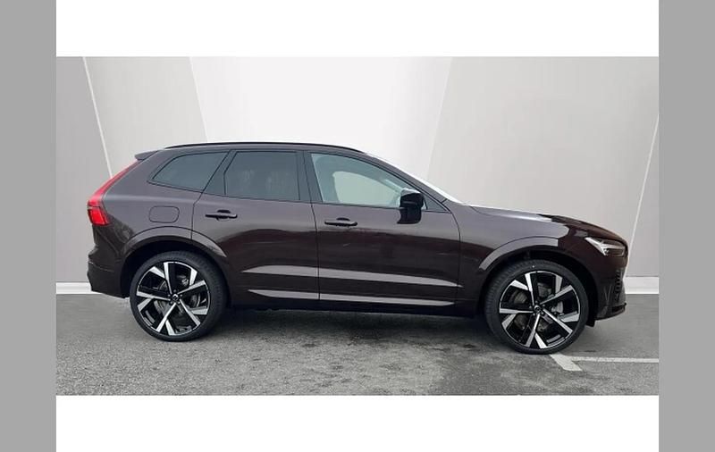 Used Volvo XC60 Ultra 455 HP (334 kW) 2025 Red SUV