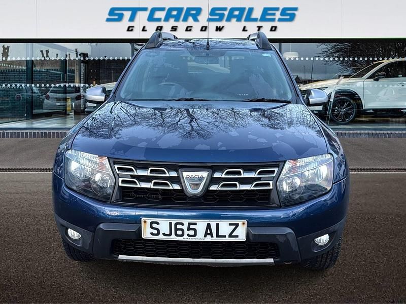 Used Dacia Duster Lauréate 110 HP (80 kW) 2016 Blue Hatchback