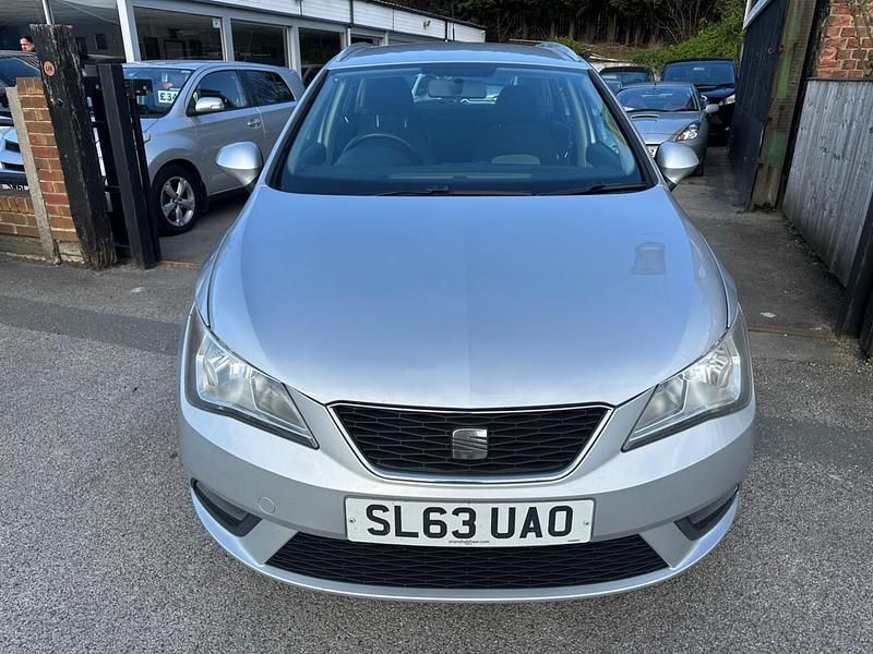 Begagnad Seat Ibiza ST 2014 Silver Kombi