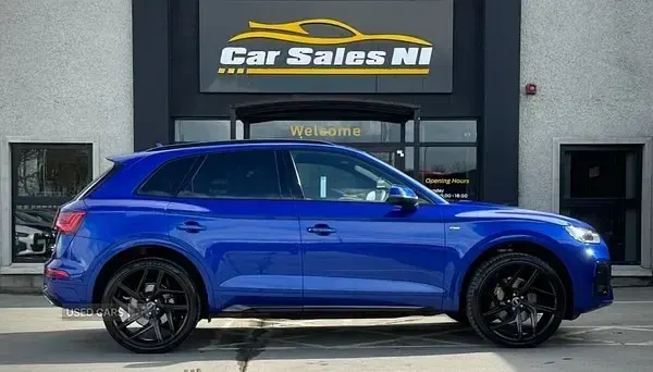 Used Audi Q5 S-Line 202 HP (148 kW) 2023 Blue SUV