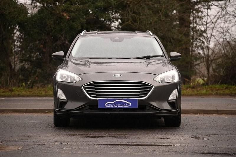 Used Ford Focus Zetec 2019 Grey Estate