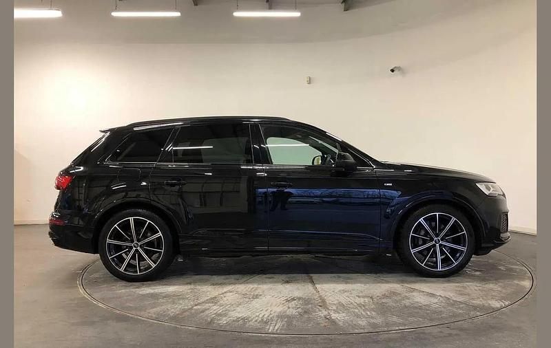 Used Audi Q7 Black Edition 286 HP (210 kW) 2022 Black SUV