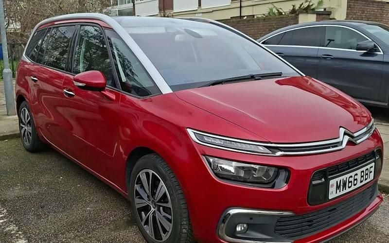 Used 2017 Citroën C4 SpaceTourer Flair MPV | £11,199 (Fair price) - Image 1/4