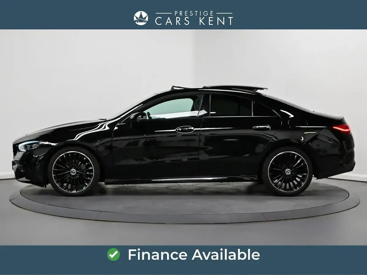 Gebraucht Mercedes CLA180 AMG Line Premium Plus 2024 Schwarz Limousine