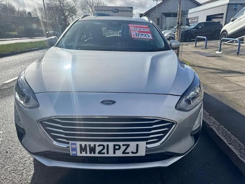 Used Ford Focus Zetec 120 HP (88 kW) 2021 Silver Estate