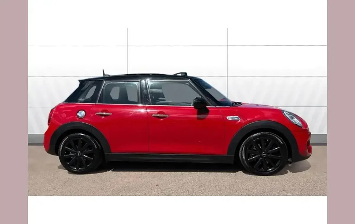 Second-hand Mini Cooper S Chili 192 CP (141 kW) 2017 Roșu Hatchback