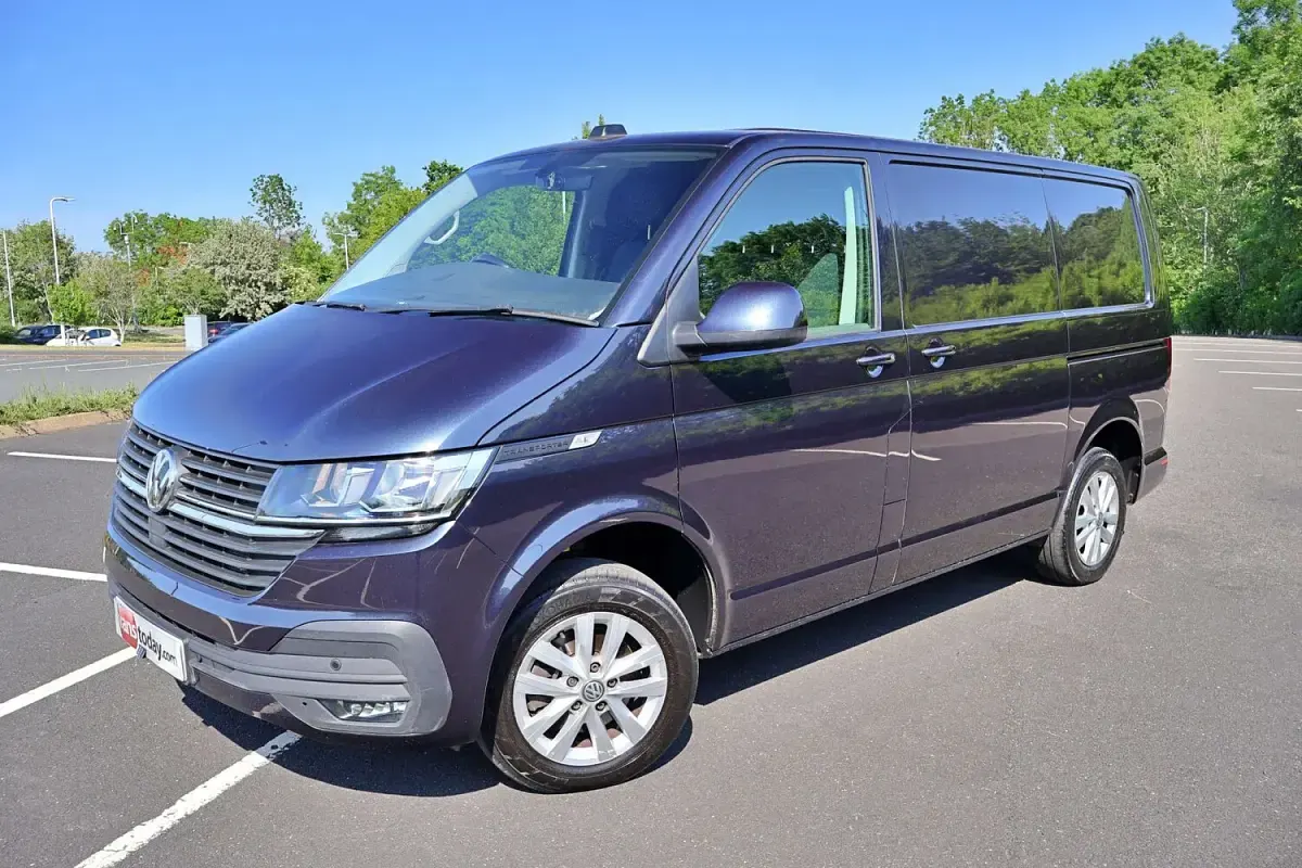 Used VW T6.1 Highline 2023 Blue Van