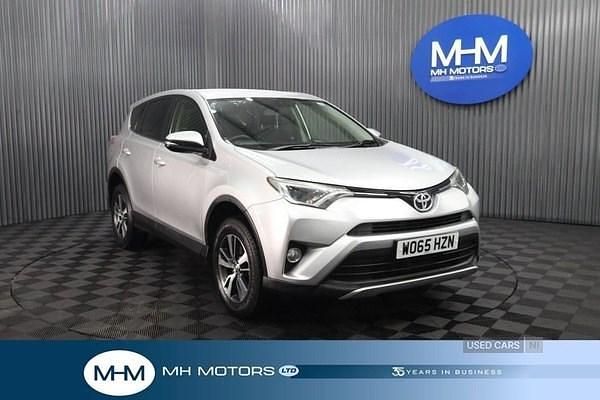 Silver Used 2016 Toyota RAV4 Business Edition Estate | £8,995 (Expensive) - Image 1/4