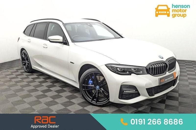 Used BMW 330e M Sport 288 HP (211 kW) 2022 White Estate