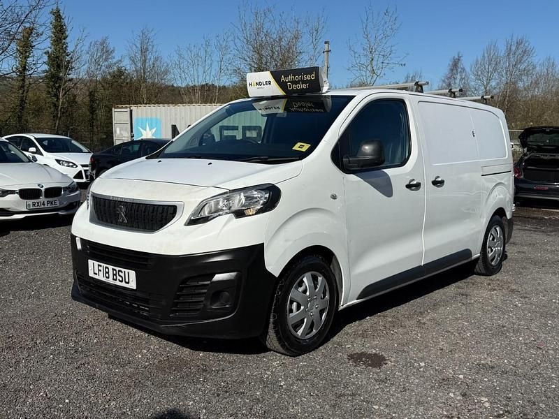 Used Peugeot Expert 115 HP (84 kW) 2018 White Van