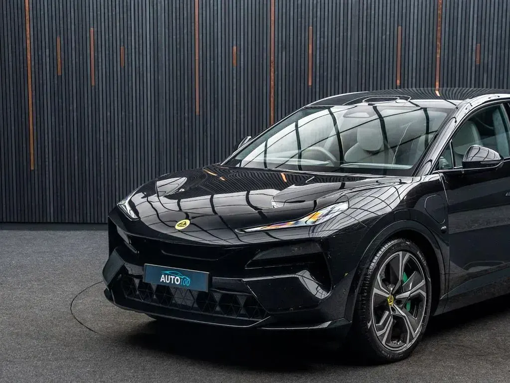 Used Lotus Eletre 22 kW (30 HP) 2023 SUV