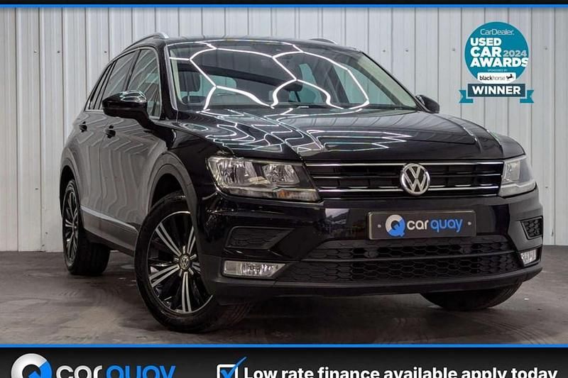 Black Used 2017 VW Tiguan SE SUV | £9,995 (A bit pricey) - Image 1/1