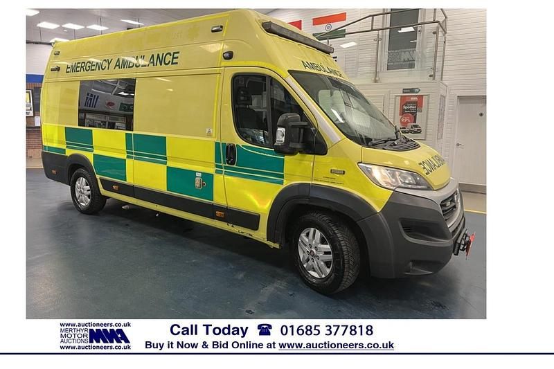 Used Fiat Ducato 180 HP (132 kW) 2016 Yellow Van