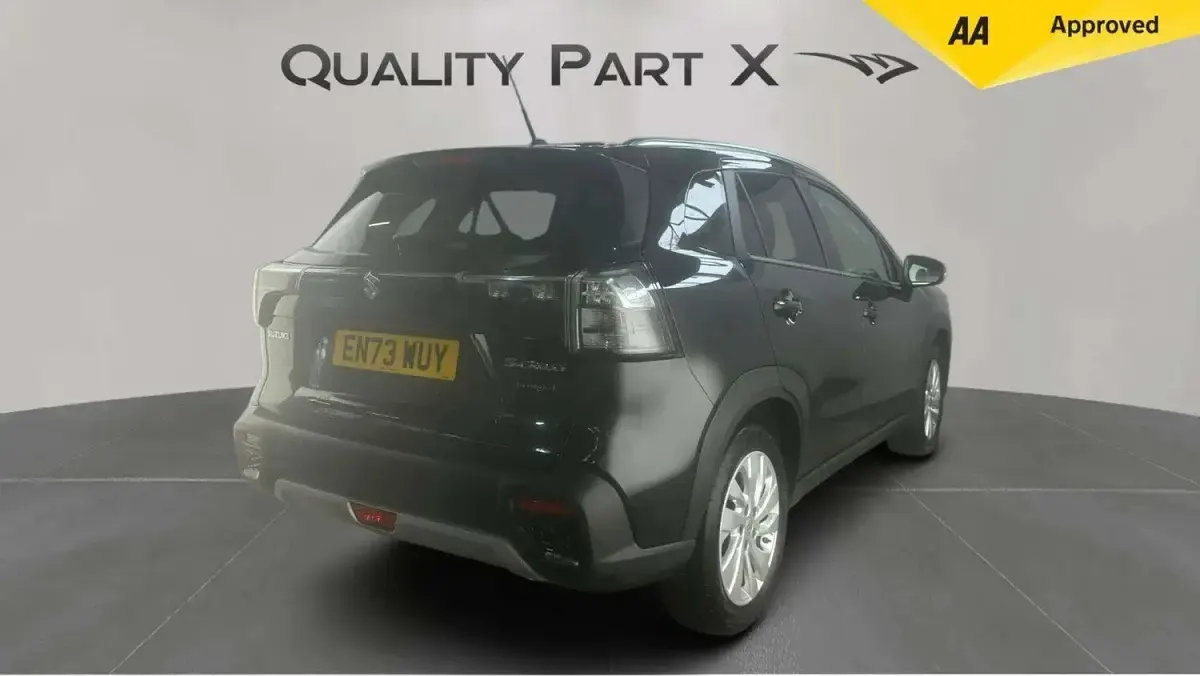 Używany Suzuki SX4 S-Cross 116 KM (85 kW) 2024 Czarny SUV