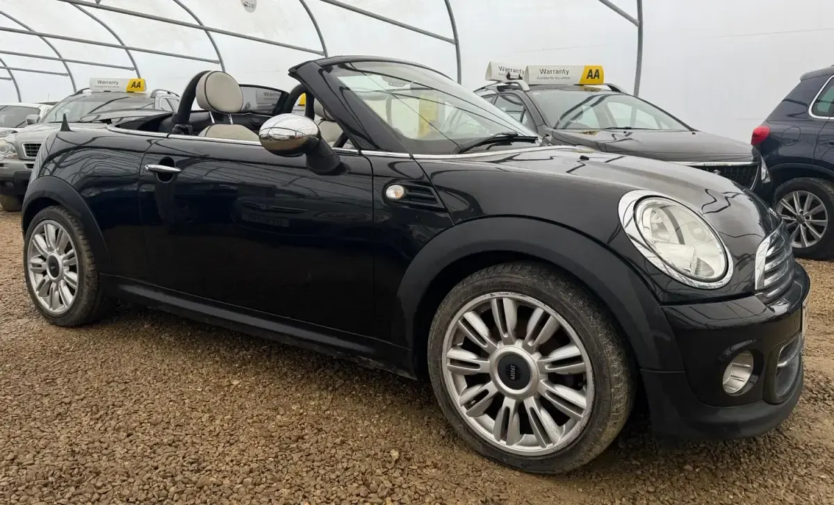 Używany Mini Cooper Cabriolet 122 KM (89 kW) 2012 Czarny Kabriolet
