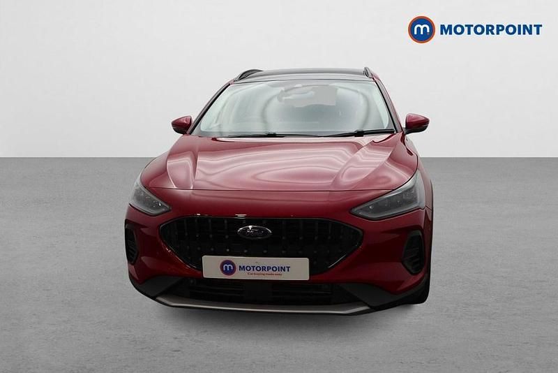 Used Ford Focus Active X 155 HP (114 kW) 2023 Red Estate