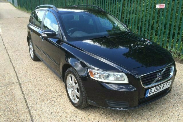 Used 2008 Volvo V50 Estate | £3,950 - Image 1/4