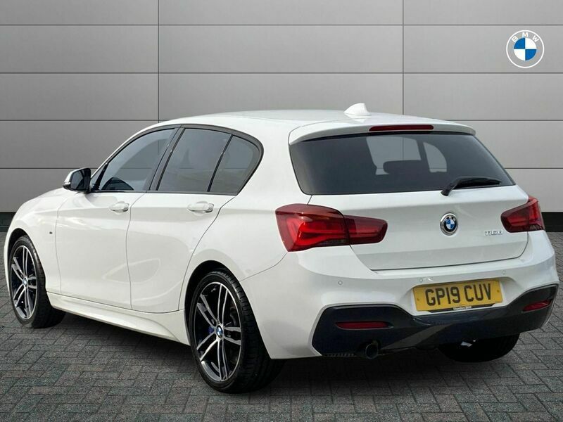 Used BMW 116 M Sport 114 HP (83 kW) 2019 White Hatchback