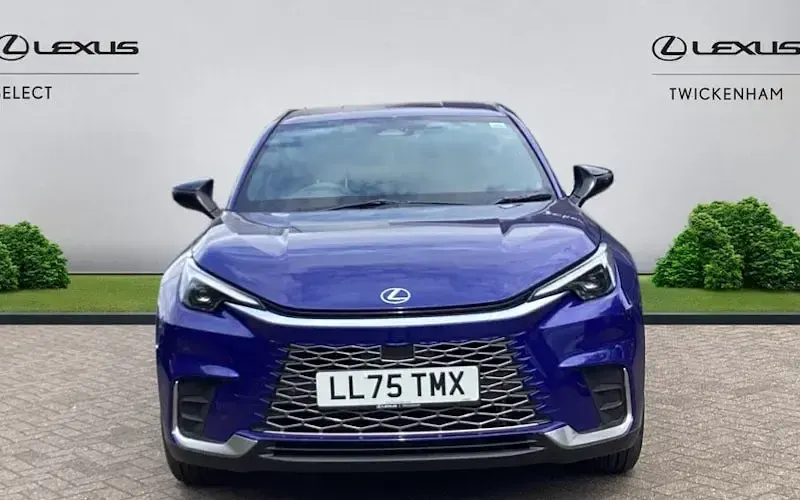 Used Lexus LBX 136 HP (100 kW) 2026 SUV