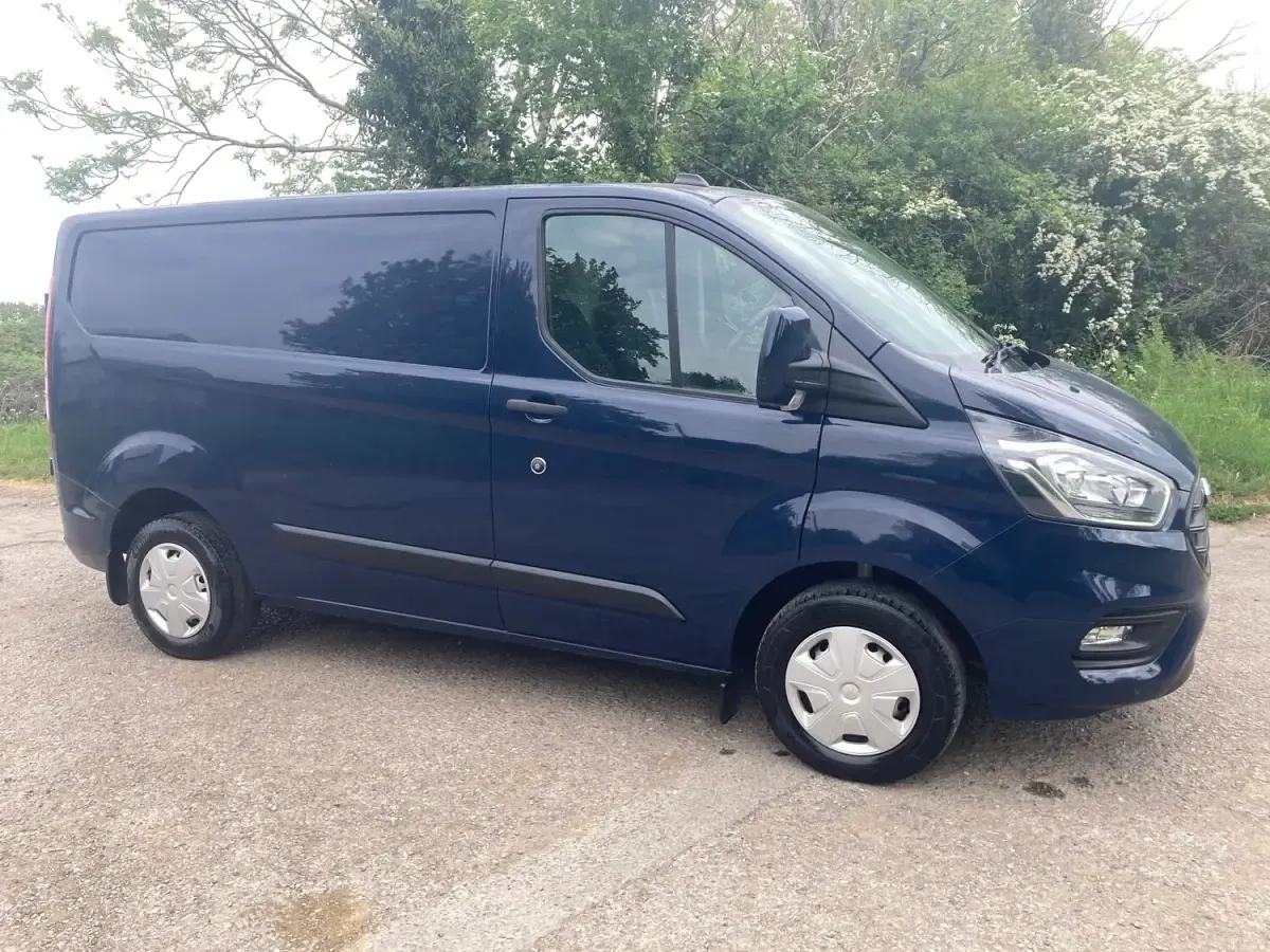 Used Ford Transit Custom Trend 130 HP (95 kW) 2021 Blue Van