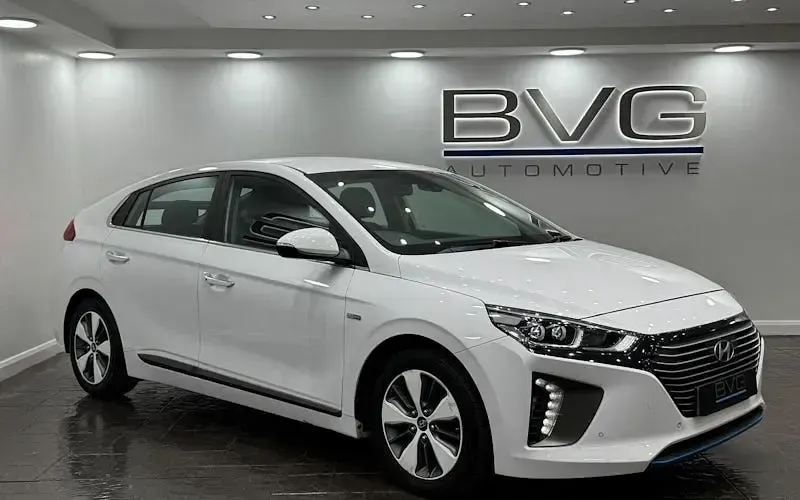 Used Hyundai Ioniq Premium SE 141 HP (103 kW) 2019 Hatchback