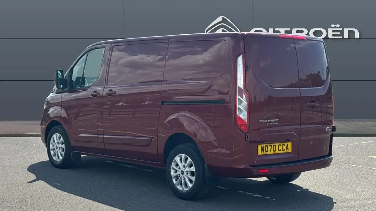 Used Ford Transit Custom Limited 130 HP (95 kW) 2021 Van