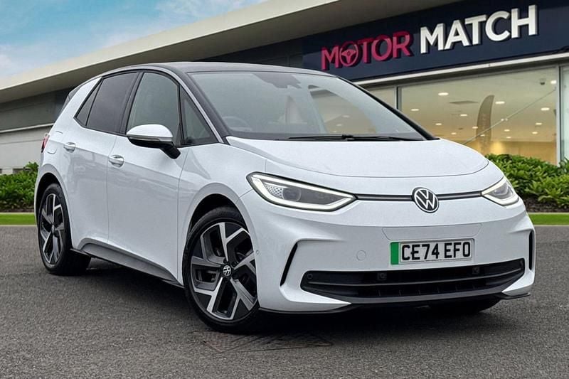 White Used 2024 VW ID.3 Pro Hatchback | £23,500 (Expensive) - Image 1/4